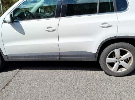 Volkswagen - Tiguan