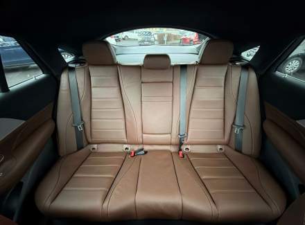 Mercedes-Benz - GLE