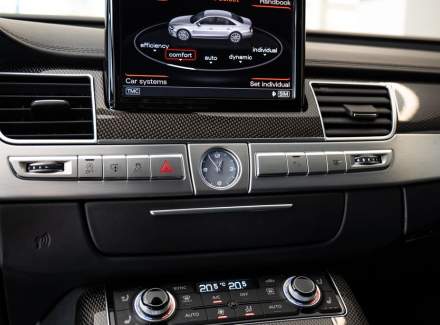 Audi - S8