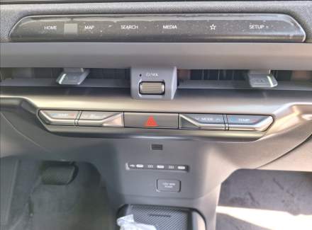 Kia - EV2