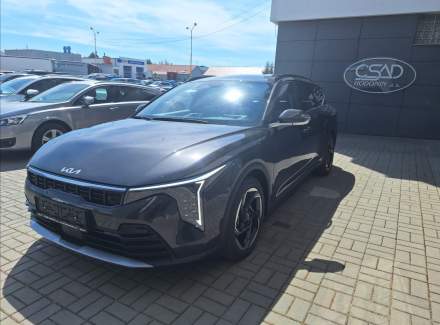 Kia - K4