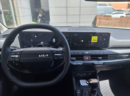 Kia - K4
