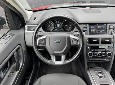 Land Rover - Discovery Sport