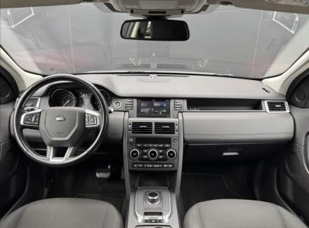 Land Rover - Discovery Sport