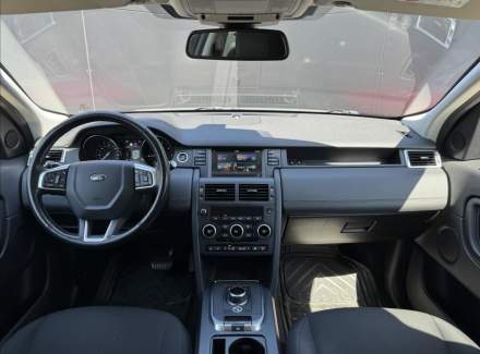 Land Rover - Discovery Sport