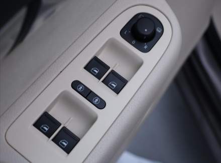 Seat - Alhambra