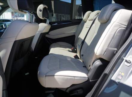 Mercedes-Benz - GLS