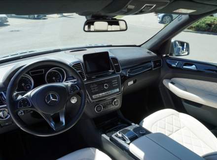 Mercedes-Benz - GLS