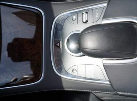 Mercedes-Benz - S-class
