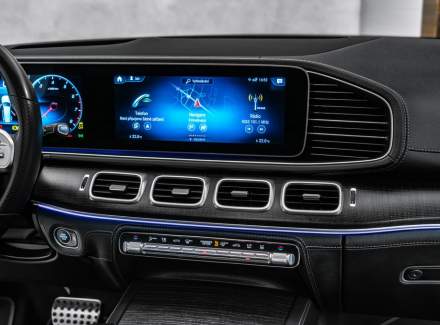 Mercedes-Benz - GLS