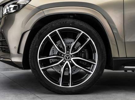 Mercedes-Benz - GLS