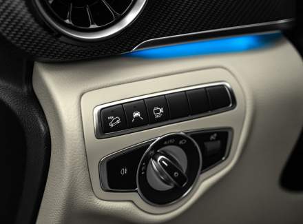 Mercedes-Benz - V-class
