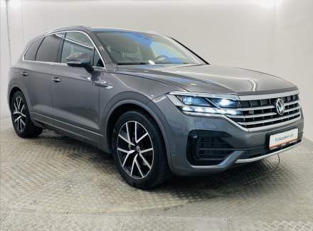 Volkswagen - Touareg