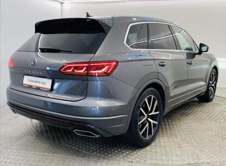 Volkswagen - Touareg