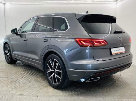 Volkswagen - Touareg