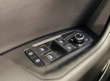Volkswagen - Touareg