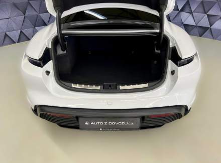 Porsche - Taycan