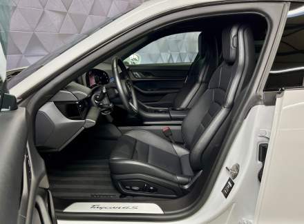 Porsche - Taycan