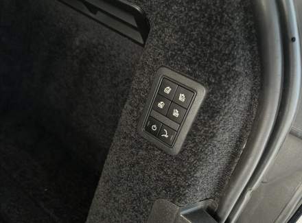 Land Rover - Range Rover