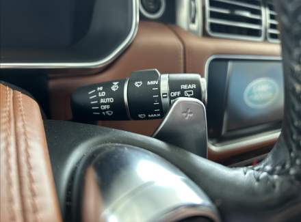 Land Rover - Range Rover
