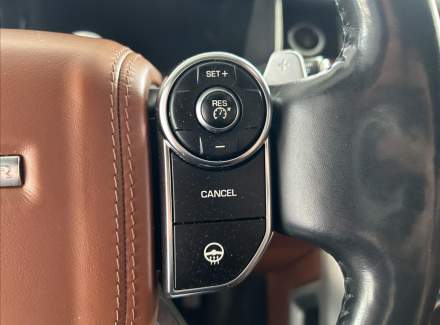 Land Rover - Range Rover
