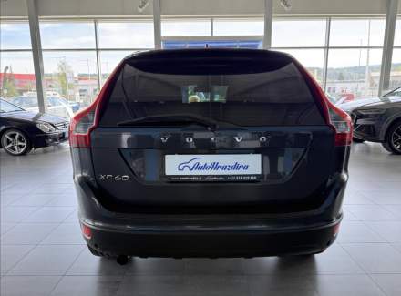 Volvo - XC60