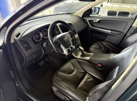 Volvo - XC60