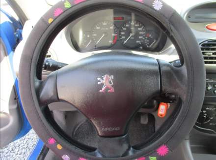 Peugeot - 206
