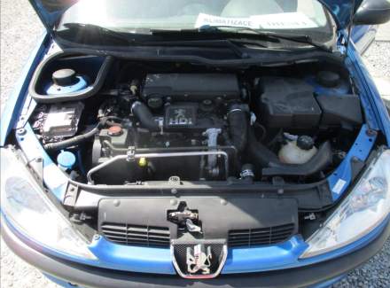 Peugeot - 206