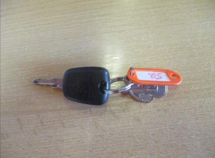Peugeot - 206