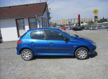 Peugeot - 206