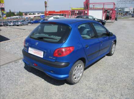 Peugeot - 206
