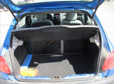 Peugeot - 206