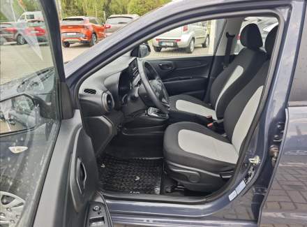 Hyundai - i10