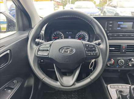Hyundai - i10