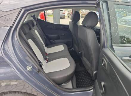 Hyundai - i10