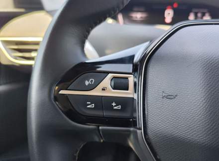 Peugeot - 3008