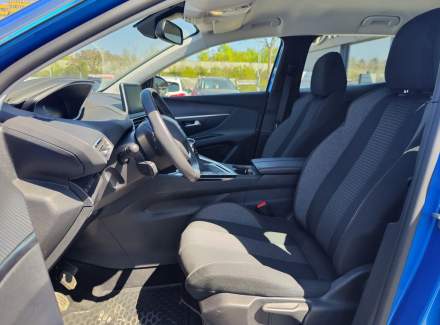 Peugeot - 3008