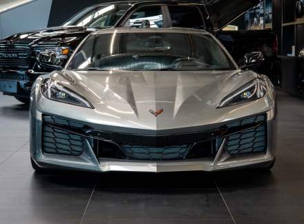 Chevrolet - Corvette