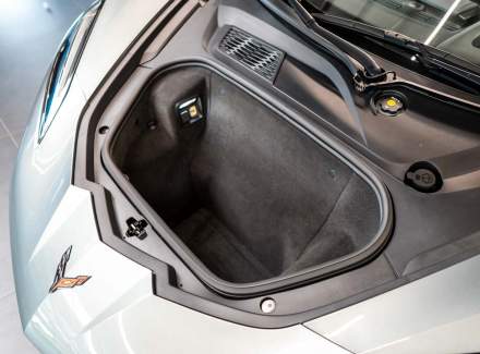 Chevrolet - Corvette