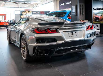 Chevrolet - Corvette