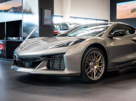 Chevrolet - Corvette