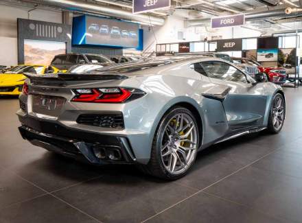 Chevrolet - Corvette