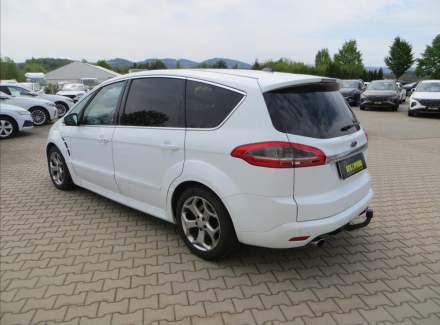 Ford - S-MAX