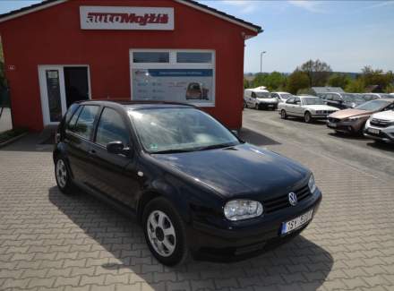 Volkswagen - Golf