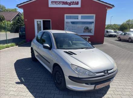 Peugeot - 206