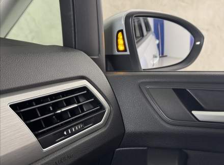 Volkswagen - Touran