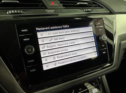 Volkswagen - Touran