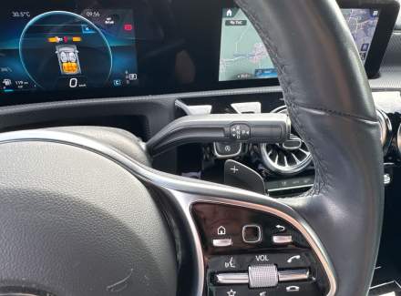 Mercedes-Benz - CLA
