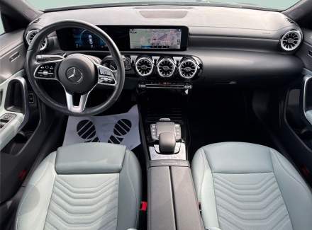 Mercedes-Benz - CLA